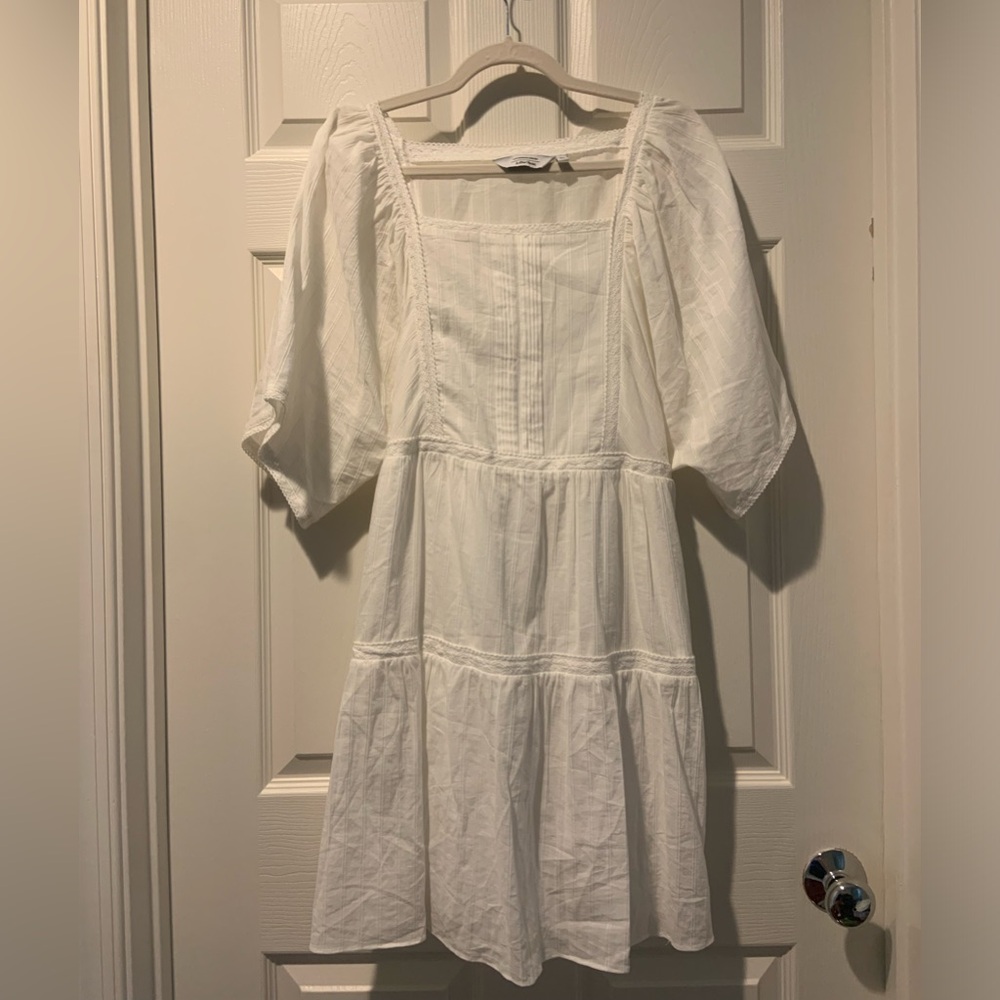&other stories brand. White smock dress. Size US 10 EU 42. Only worn once.